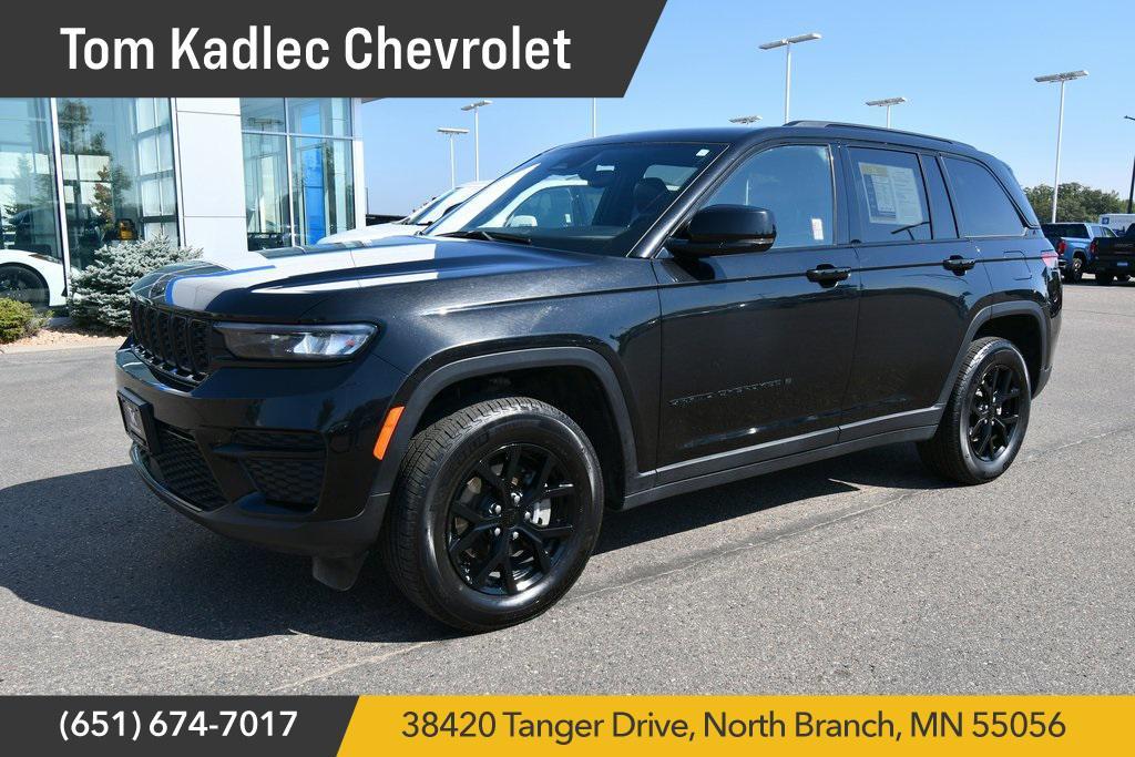 used 2024 Jeep Grand Cherokee car, priced at $34,750