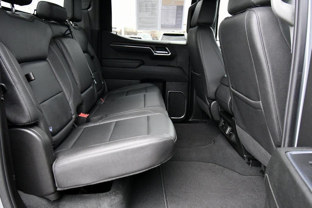 used 2024 GMC Sierra 1500 car, priced at $44,000