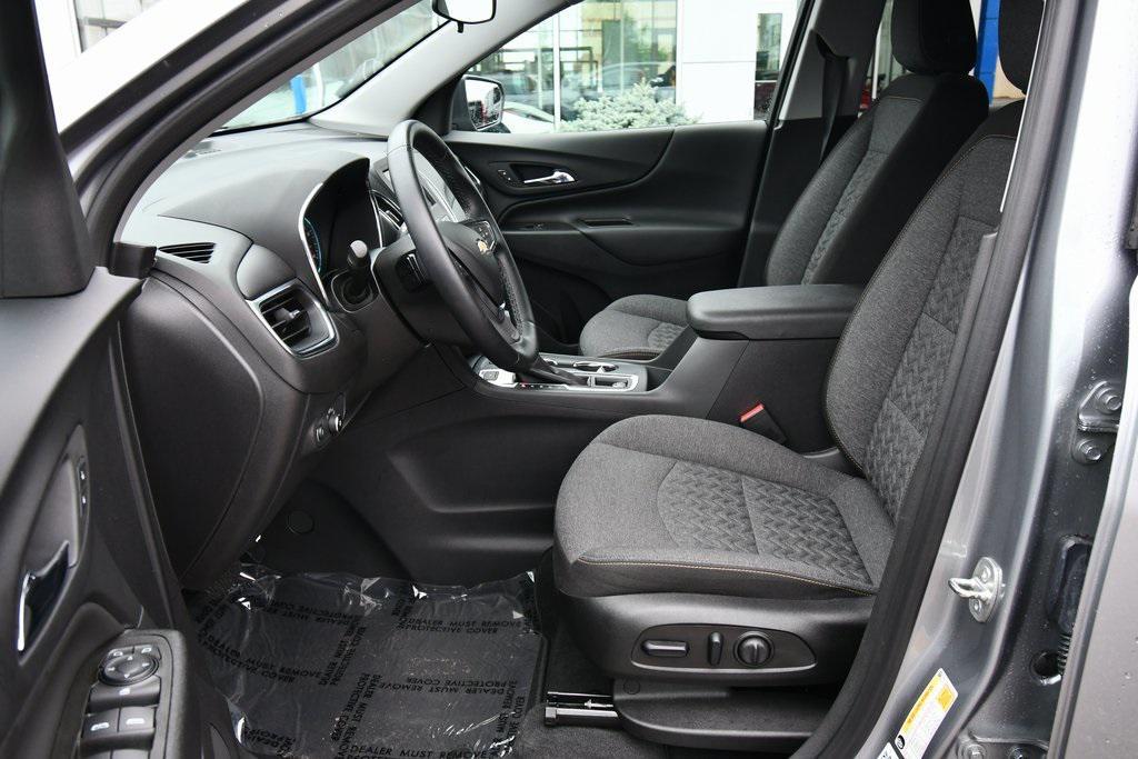 used 2023 Chevrolet Equinox car, priced at $26,000