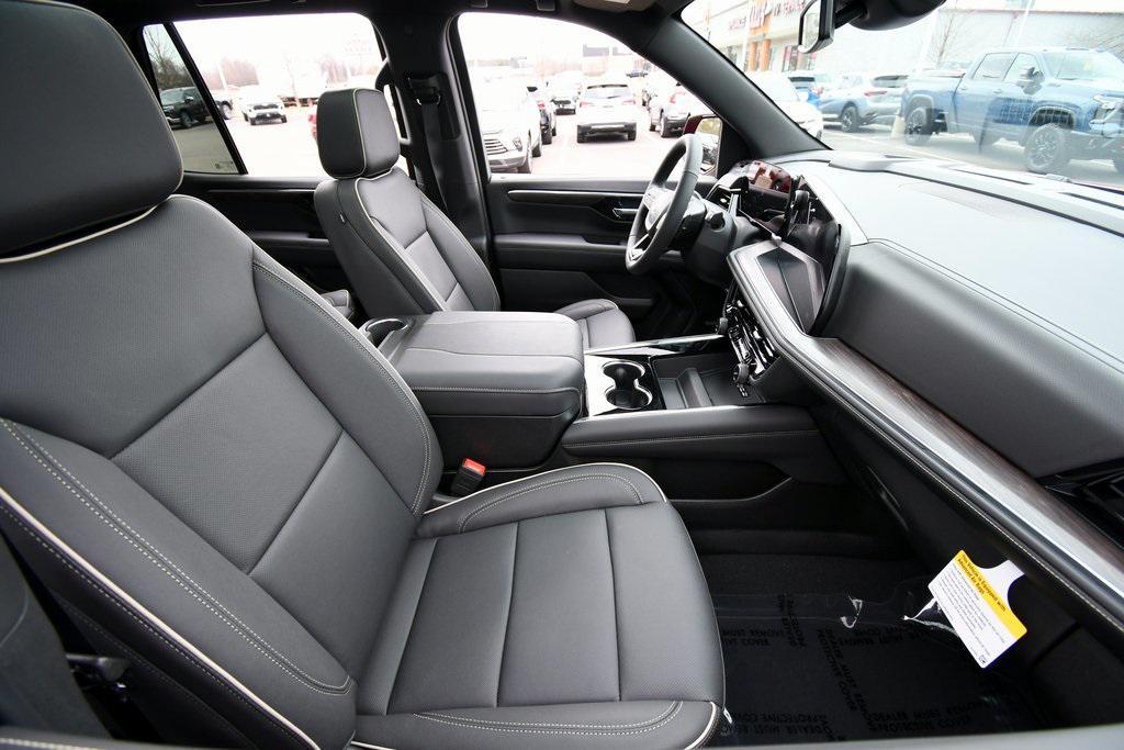 new 2025 Chevrolet Tahoe car, priced at $76,751