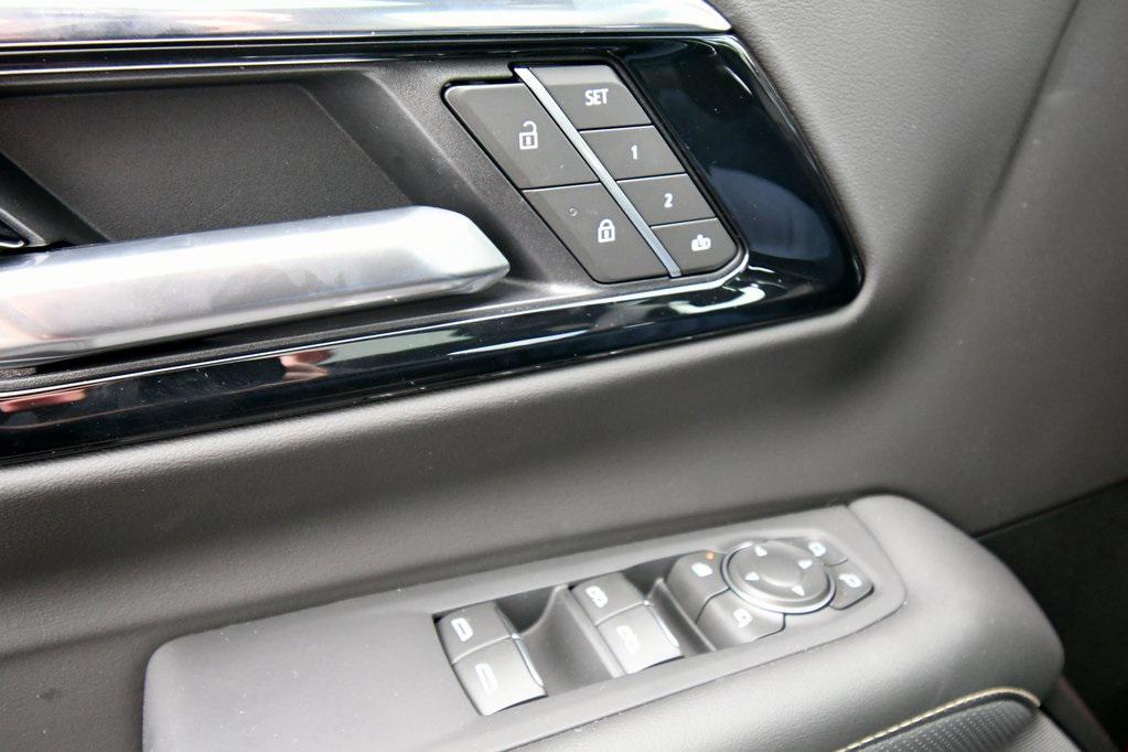 new 2025 Chevrolet Tahoe car, priced at $76,751