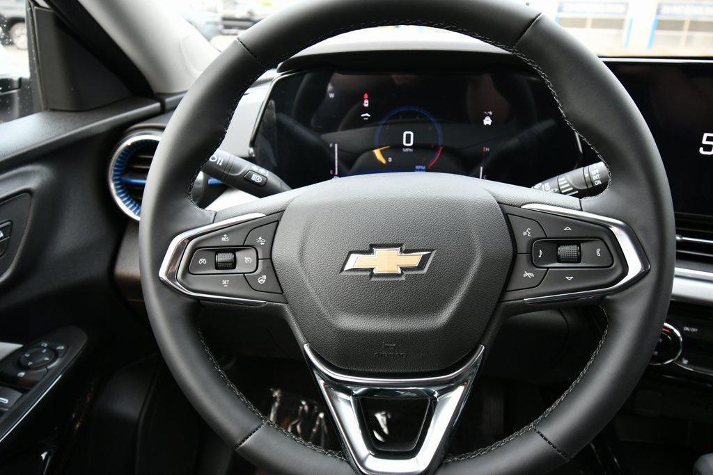 new 2025 Chevrolet Trax car, priced at $23,985
