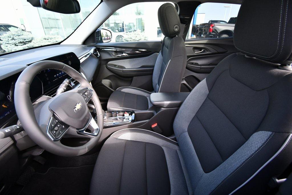 new 2026 Chevrolet TrailBlazer car, priced at $30,370