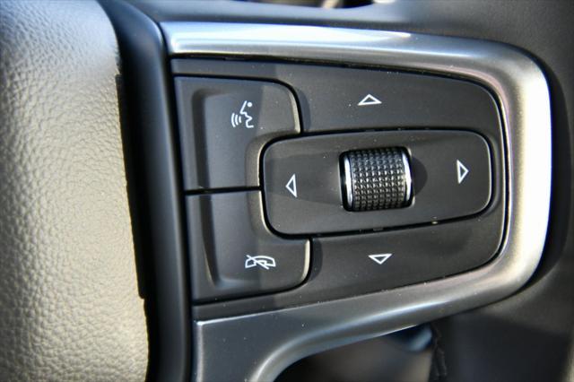 new 2025 Chevrolet Silverado 1500 car, priced at $52,660