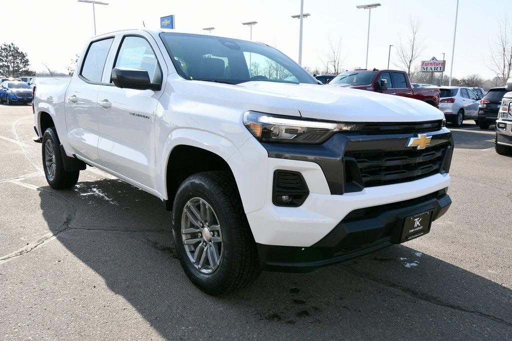 new 2025 Chevrolet Colorado car, priced at $40,340