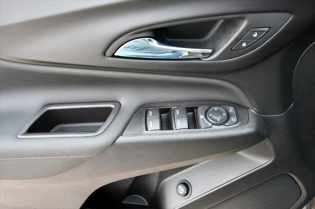 used 2022 Chevrolet Equinox car, priced at $25,300