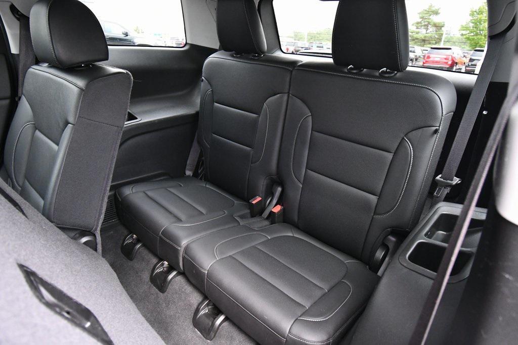 used 2023 GMC Acadia car, priced at $27,800