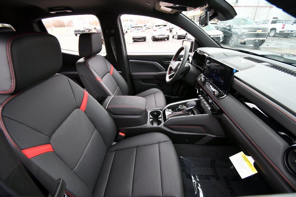 new 2025 Chevrolet Colorado car, priced at $49,090