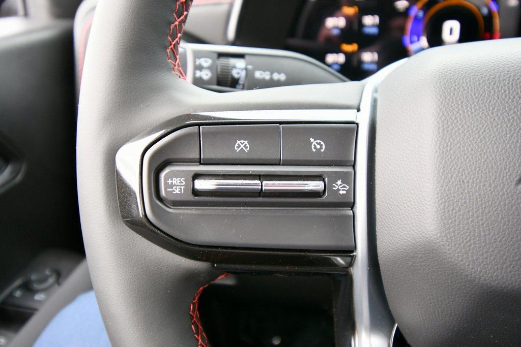 new 2025 Chevrolet Colorado car, priced at $49,090