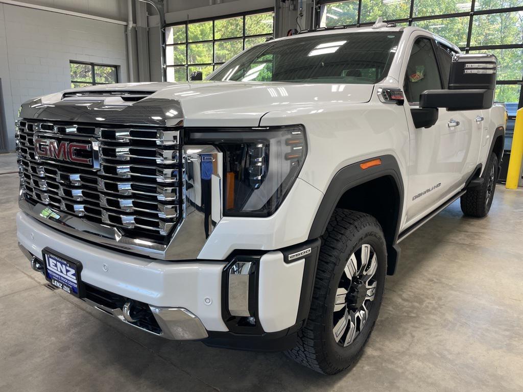 used 2025 GMC Sierra 2500 car, priced at $76,997