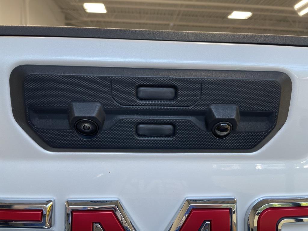 used 2025 GMC Sierra 2500 car, priced at $76,997