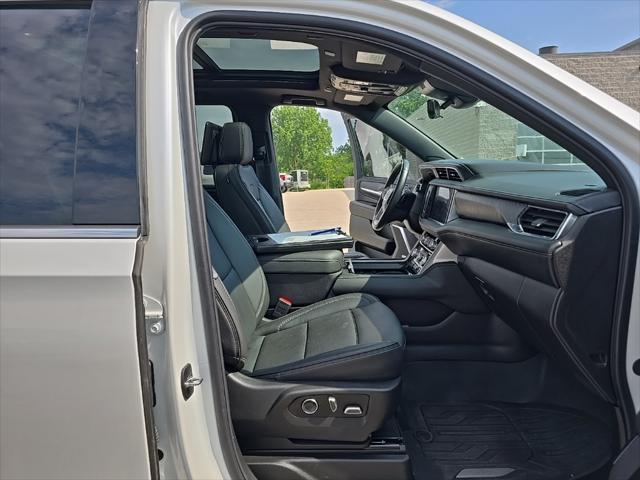 used 2024 GMC Yukon XL car, priced at $79,998