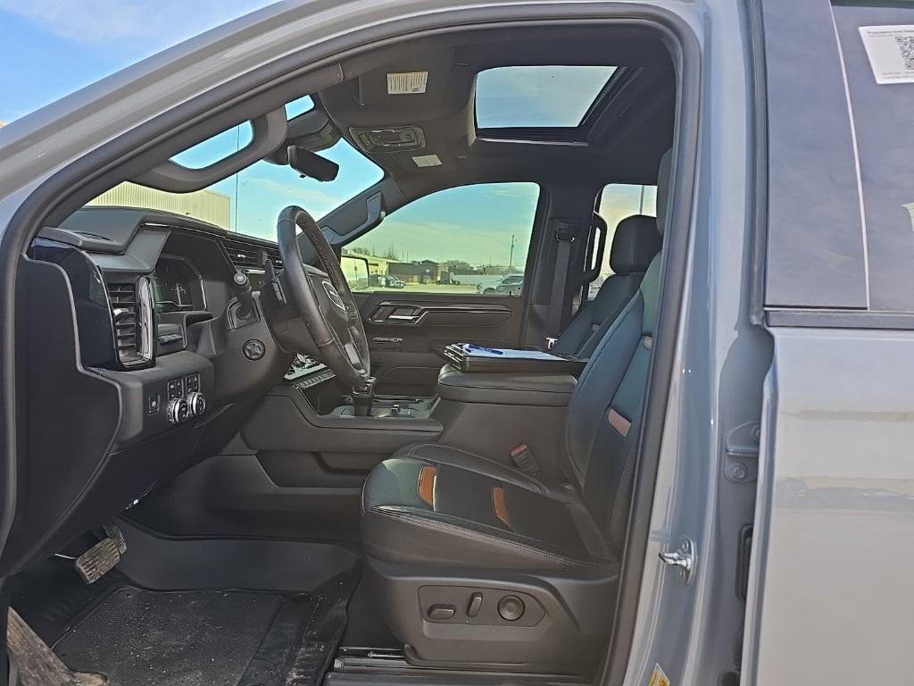 used 2025 GMC Sierra 1500 car, priced at $61,997