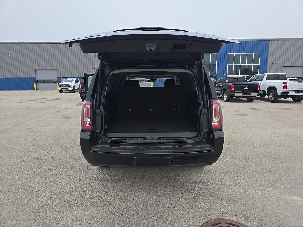 used 2020 GMC Yukon XL car, priced at $38,997