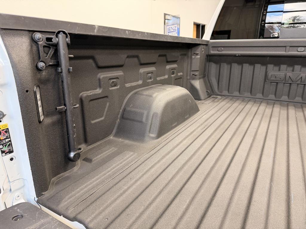 used 2025 GMC Sierra 1500 car, priced at $52,997