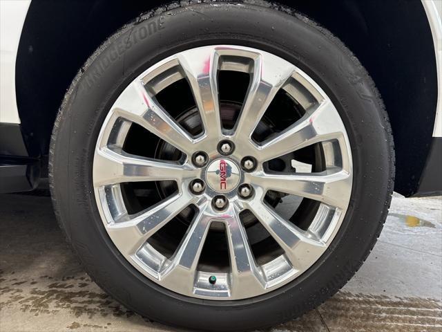 used 2022 GMC Yukon XL car, priced at $61,591