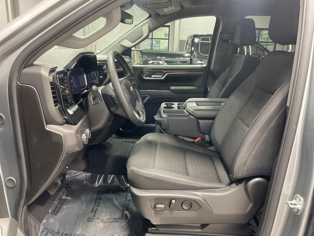 used 2025 Chevrolet Silverado 1500 car, priced at $46,497