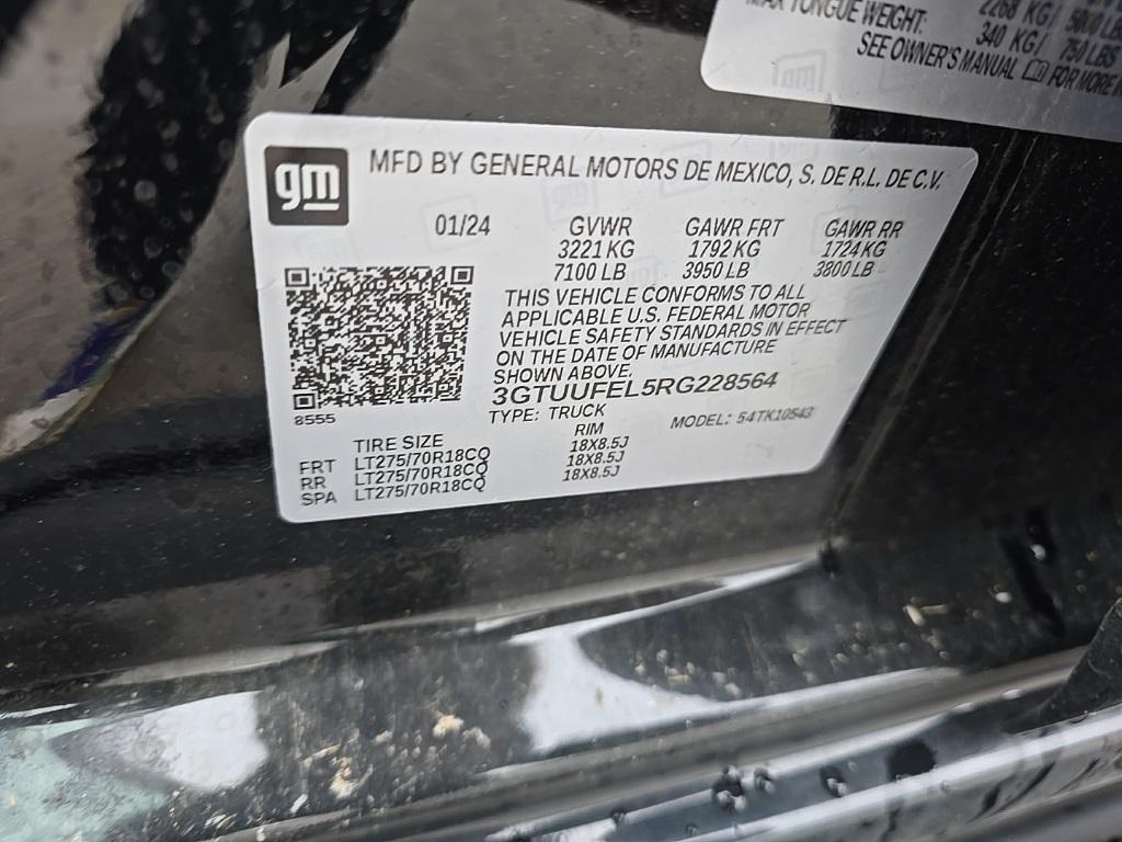 used 2024 GMC Sierra 1500 car, priced at $65,998