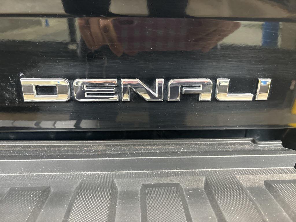 used 2018 GMC Sierra 1500 car, priced at $28,497