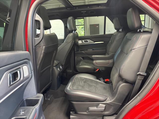 used 2025 Ford Explorer car, priced at $53,997