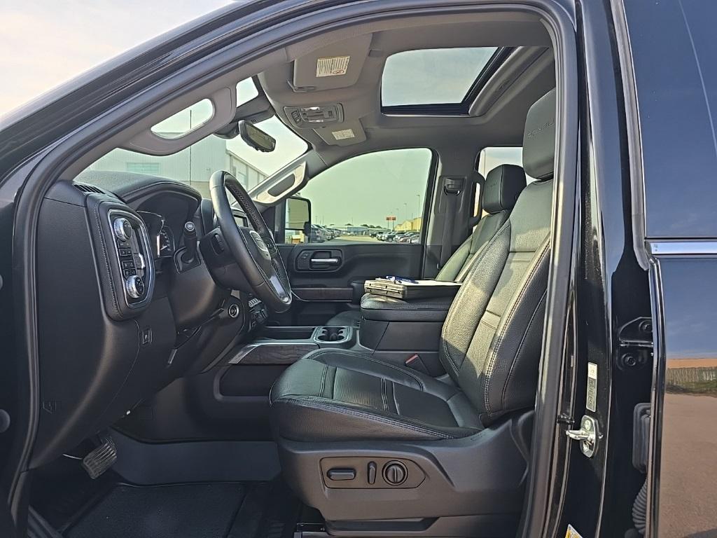 used 2023 GMC Sierra 2500 car, priced at $67,997