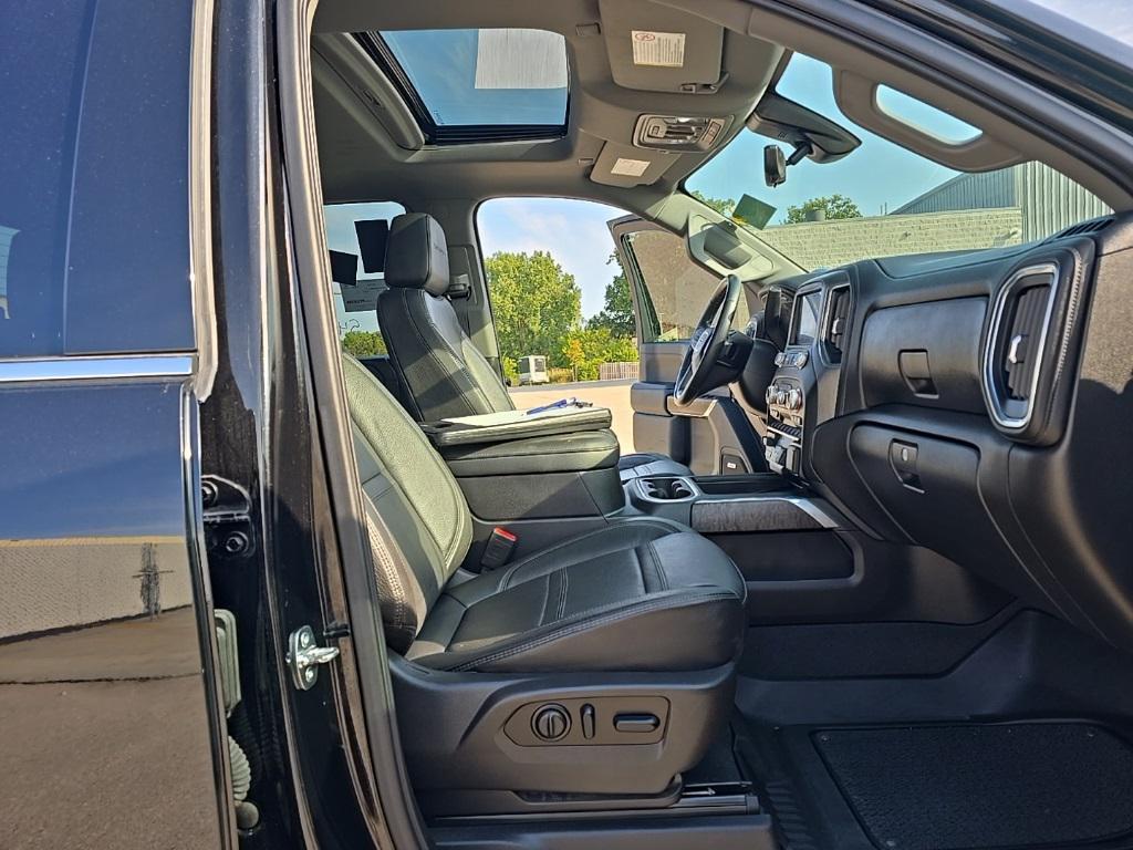 used 2023 GMC Sierra 2500 car, priced at $67,997