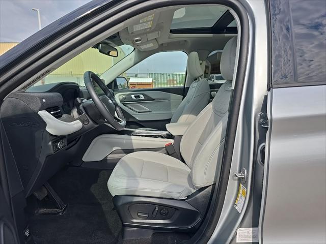 used 2025 Ford Explorer car, priced at $51,497