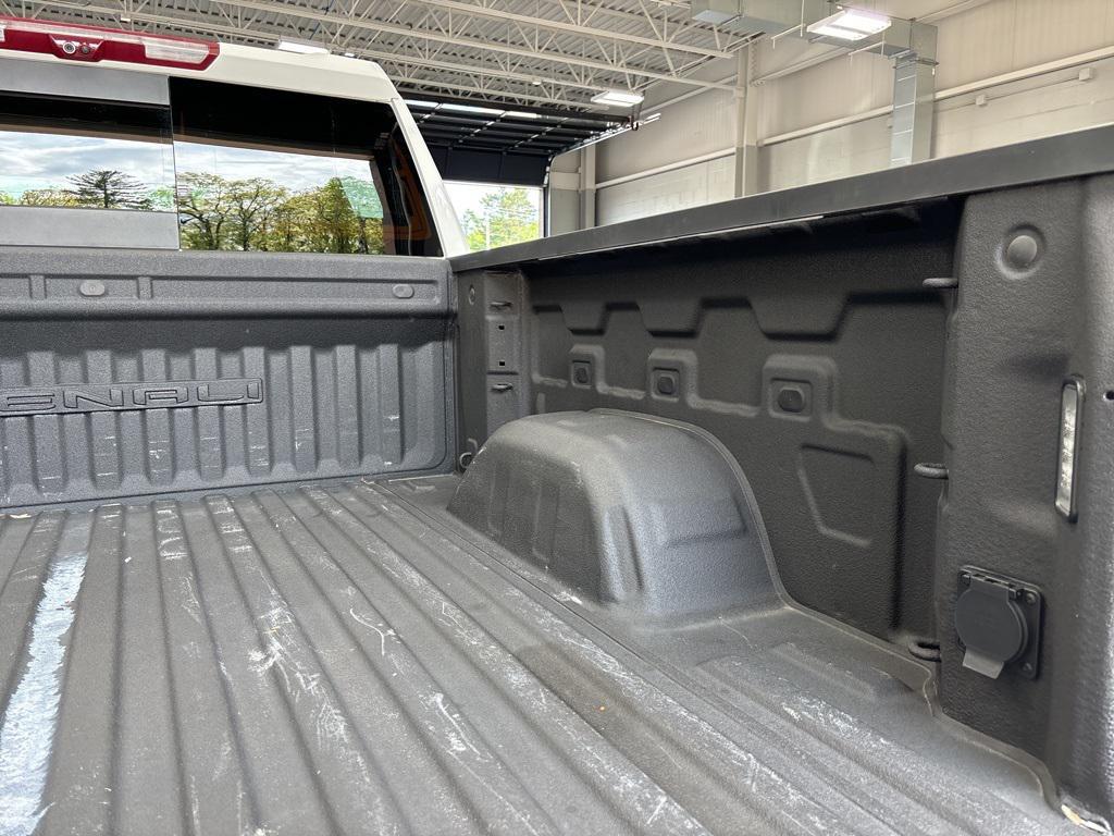 used 2024 GMC Sierra 1500 car, priced at $61,997