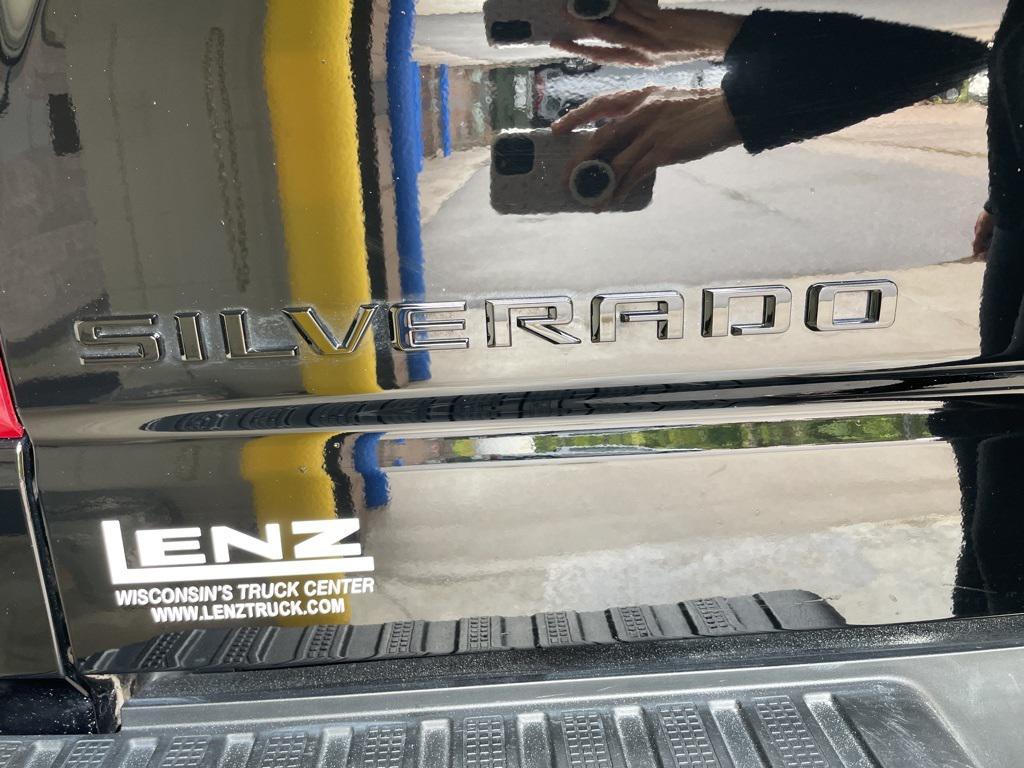 used 2022 Chevrolet Silverado 1500 car, priced at $39,997