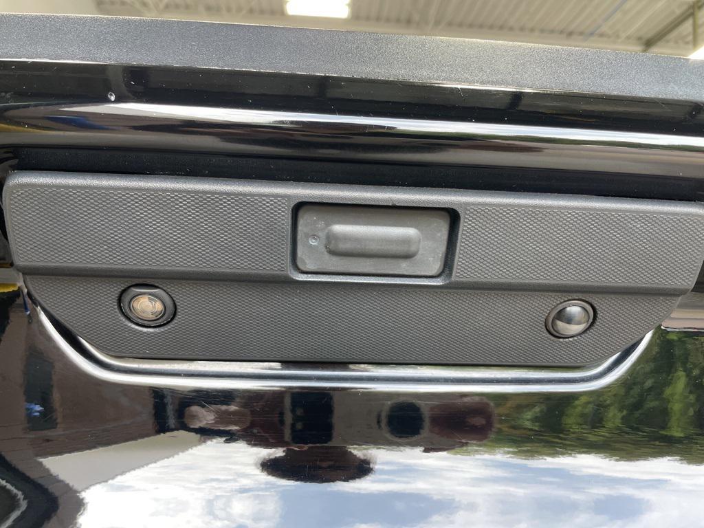 used 2022 Chevrolet Silverado 1500 car, priced at $39,997
