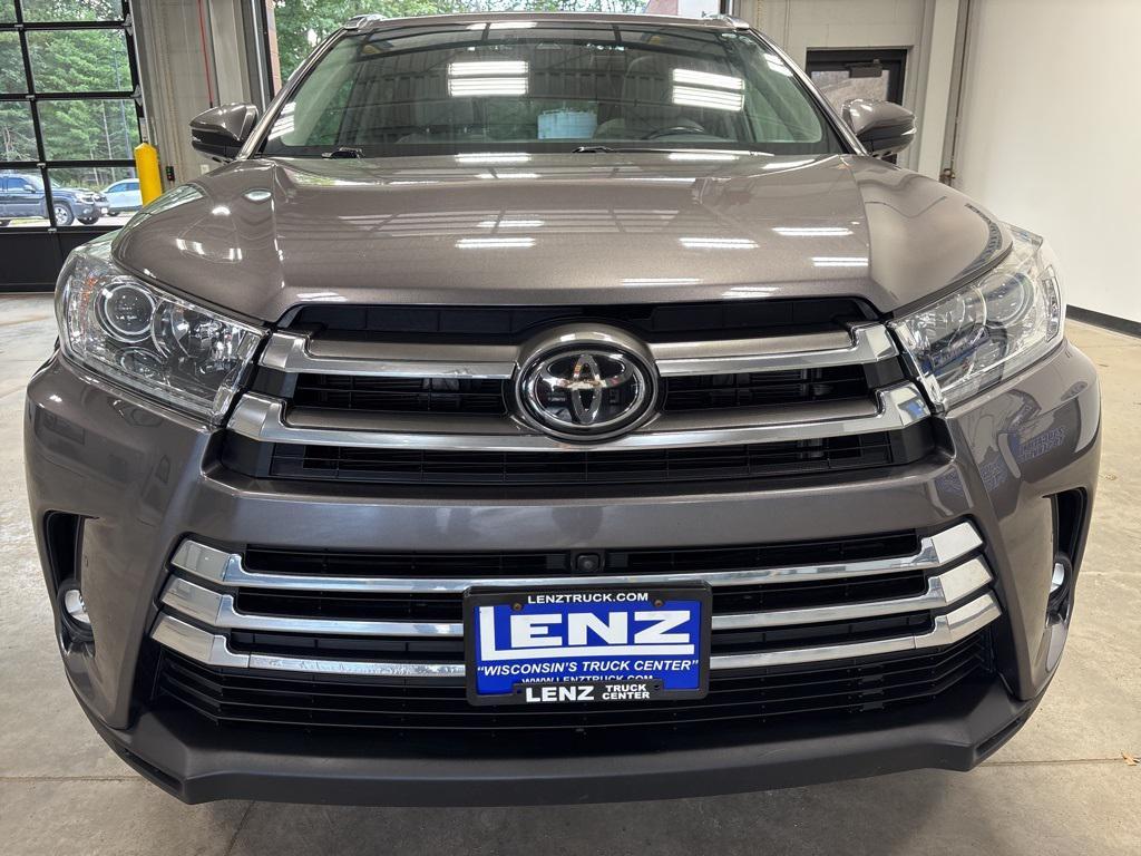 used 2019 Toyota Highlander car, priced at $28,891
