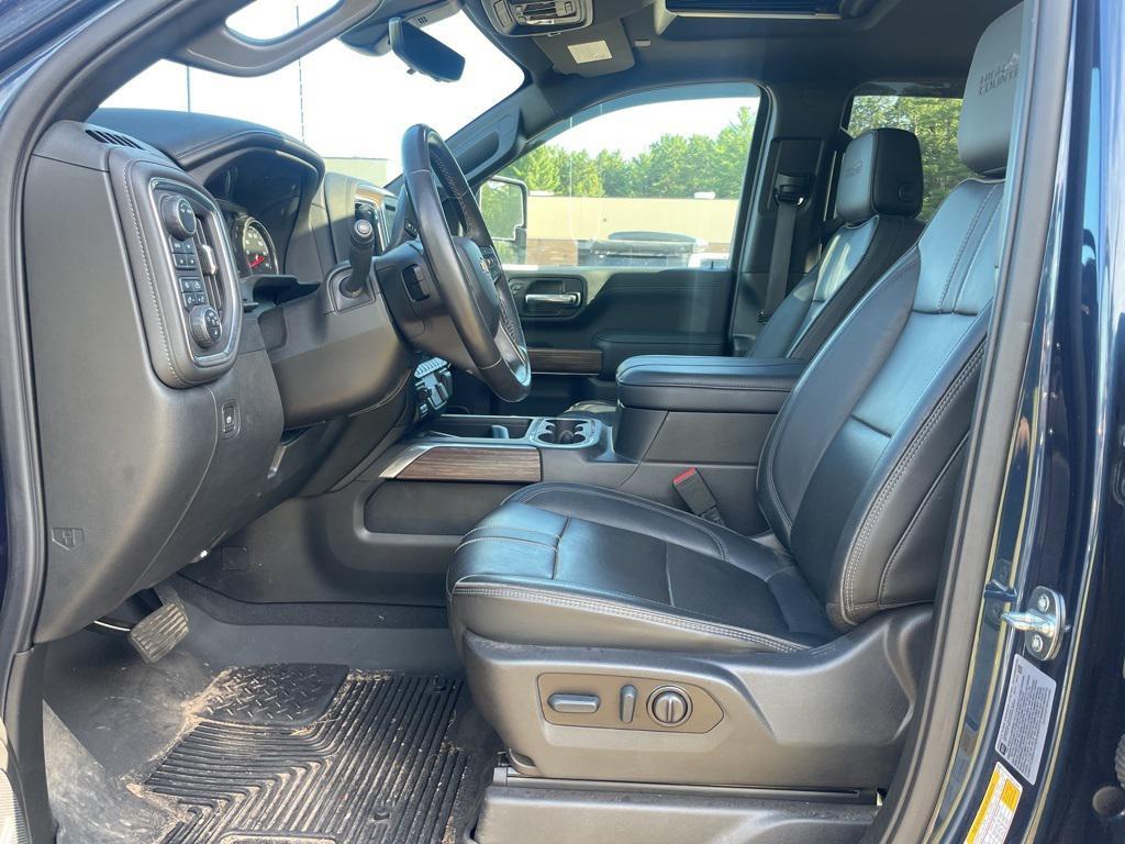 used 2023 Chevrolet Silverado 3500 car, priced at $65,998