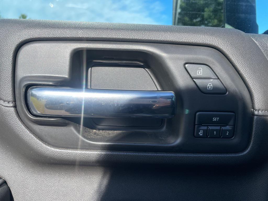used 2023 Chevrolet Silverado 3500 car, priced at $65,998