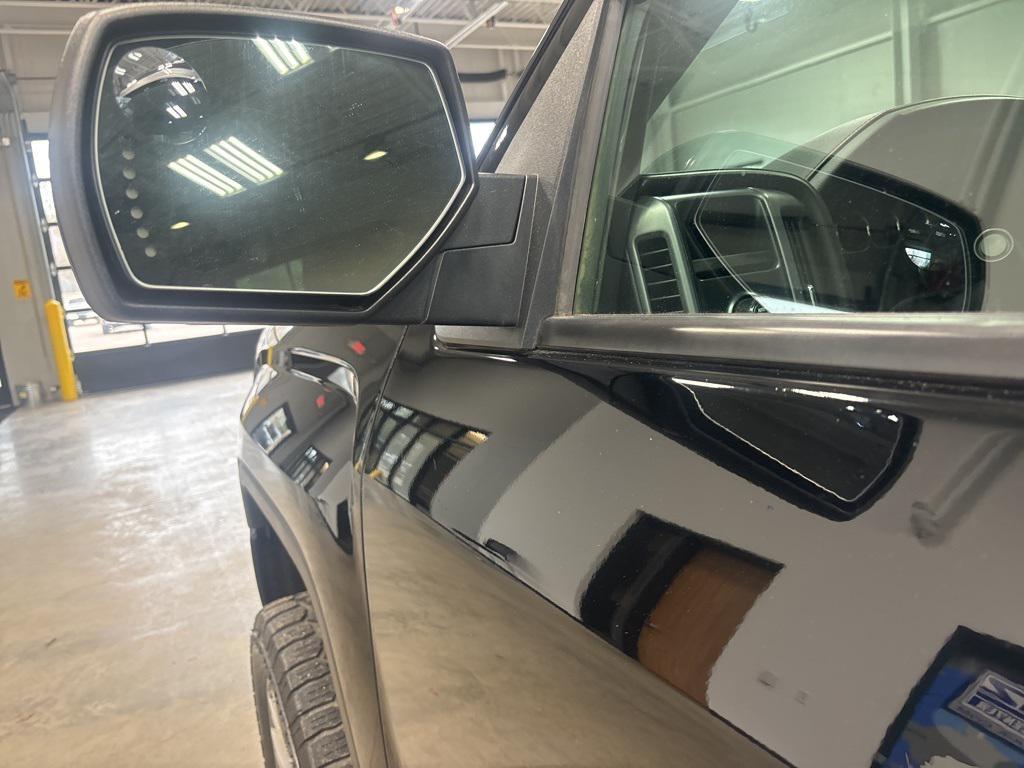 used 2018 GMC Sierra 1500 car, priced at $22,991