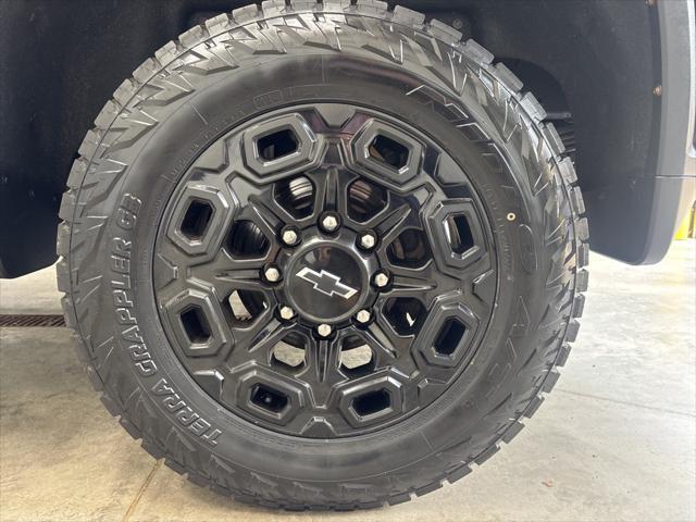 used 2021 Chevrolet Silverado 2500 car, priced at $43,498