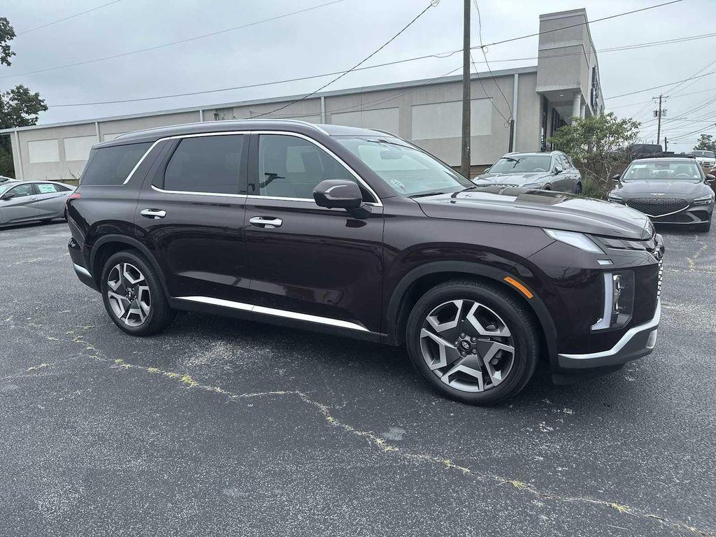 used 2024 Hyundai Palisade car, priced at $38,150