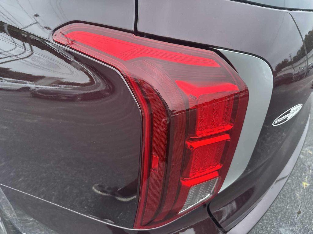 used 2024 Hyundai Palisade car, priced at $38,150