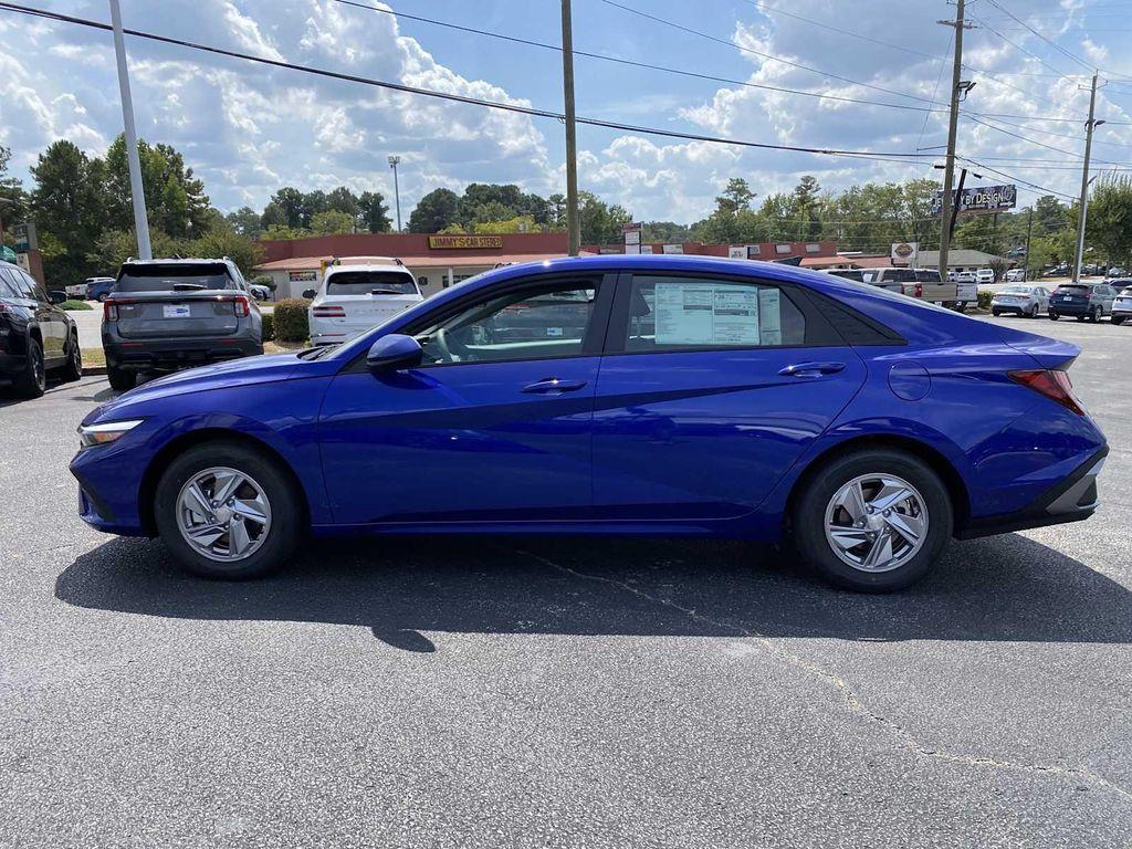 new 2025 Hyundai Elantra car, priced at $23,047