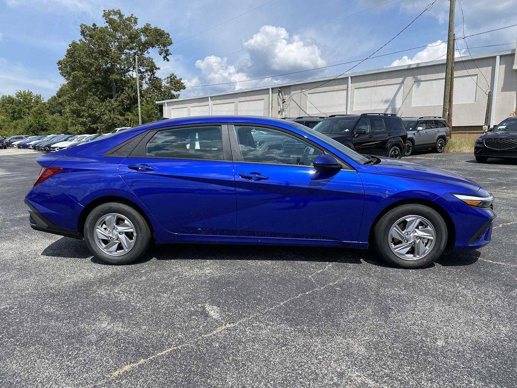 new 2025 Hyundai Elantra car, priced at $23,047