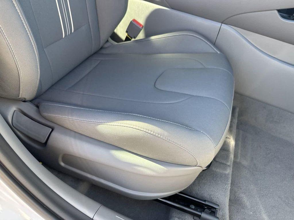 new 2025 Hyundai Elantra car, priced at $26,390