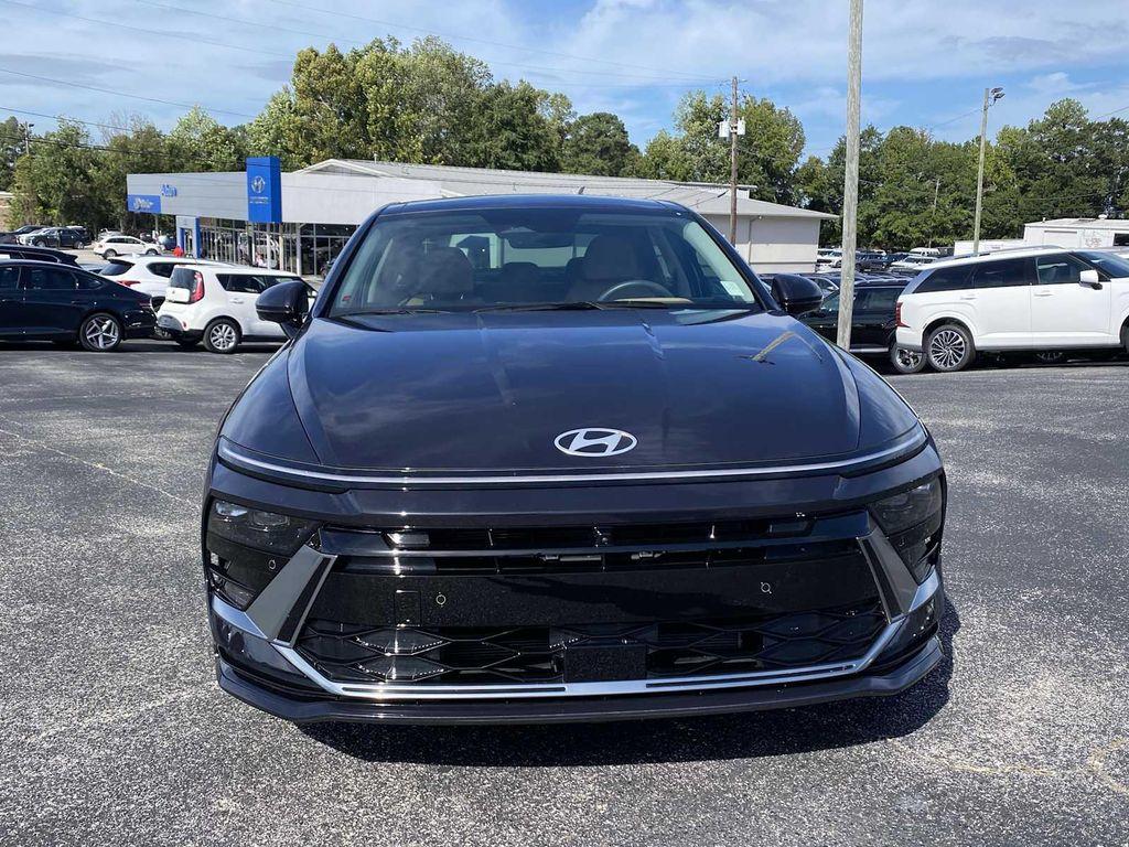 used 2025 Hyundai Sonata Hybrid car, priced at $32,515