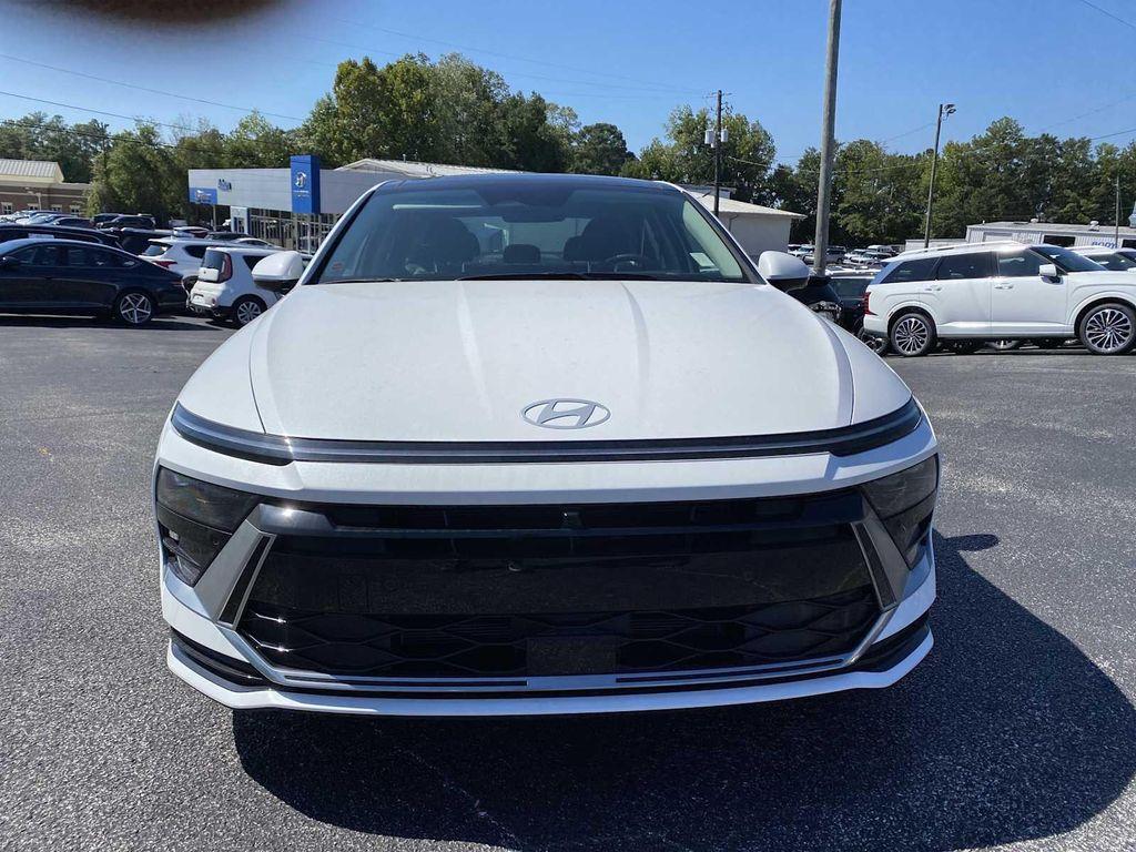 new 2025 Hyundai Sonata Hybrid car, priced at $37,096