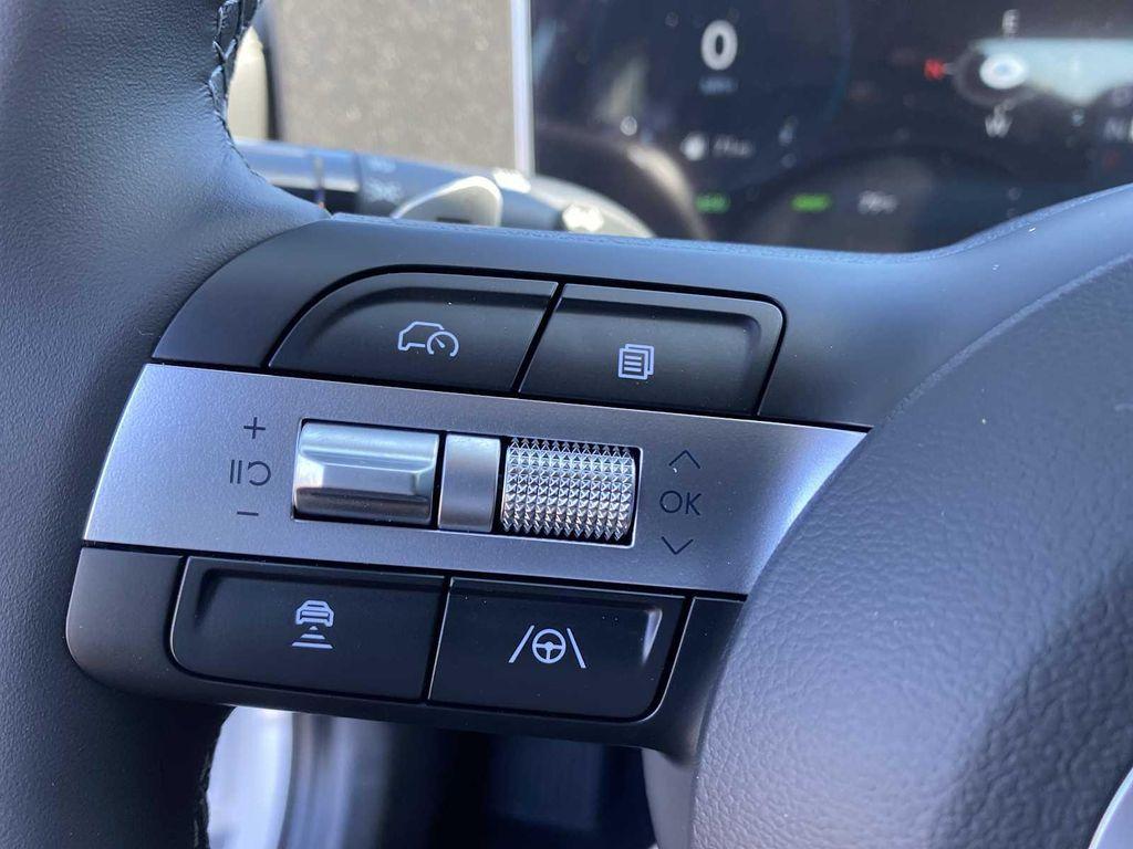 new 2025 Hyundai Sonata Hybrid car, priced at $37,096