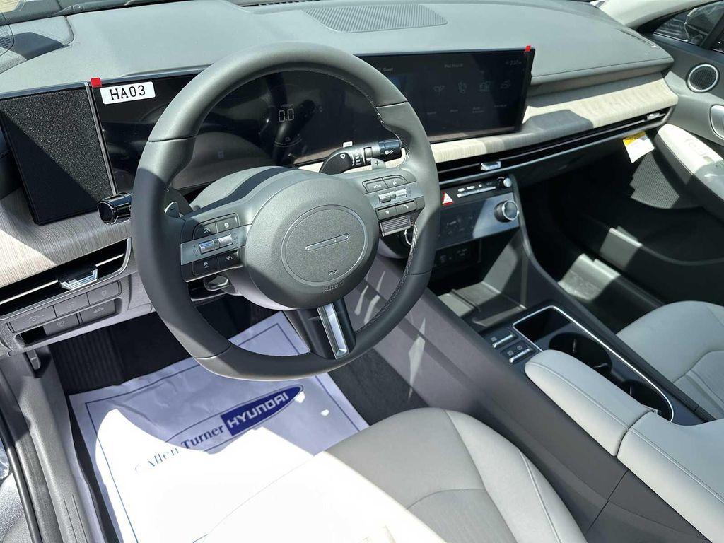 new 2025 Hyundai Sonata Hybrid car, priced at $30,431
