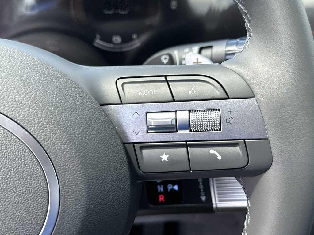 new 2025 Hyundai Sonata Hybrid car, priced at $30,431