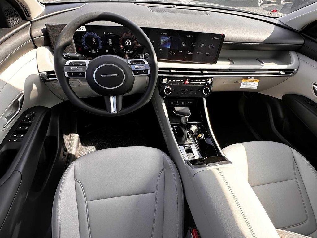 new 2026 Hyundai Tucson car, priced at $32,058