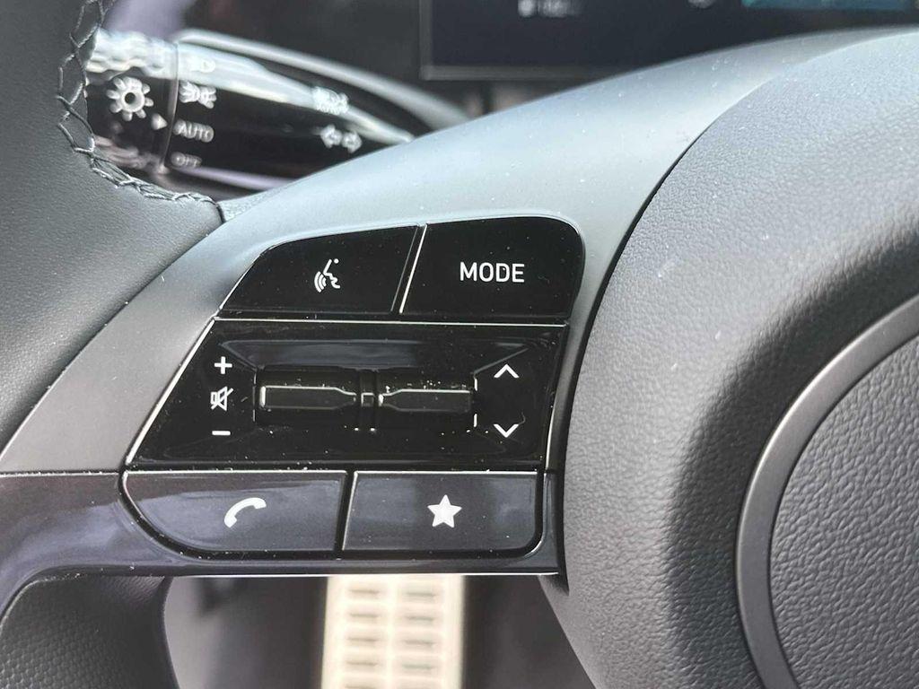 new 2025 Hyundai ELANTRA HEV car, priced at $25,928