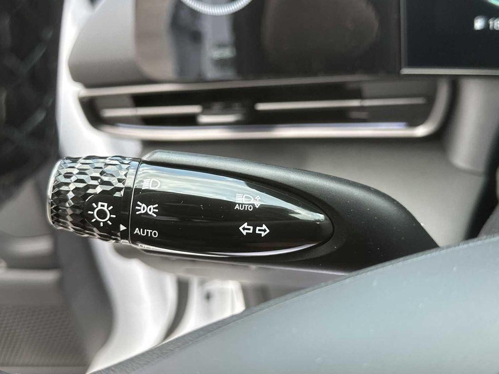 new 2025 Hyundai ELANTRA HEV car, priced at $25,928