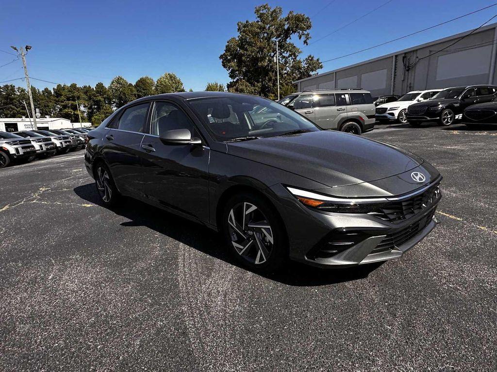 new 2025 Hyundai Elantra car, priced at $26,382