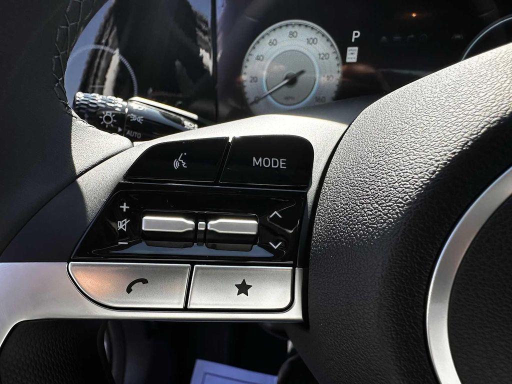 new 2025 Hyundai Elantra car, priced at $26,382